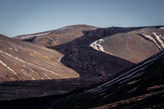 Volcano Eruption Site & Blue Lagoon Admission Tour 2