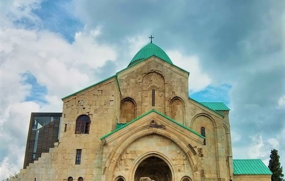 Kutaisi Cultural Tour: Bagrati Cathedral, Motsameta & Sataplia