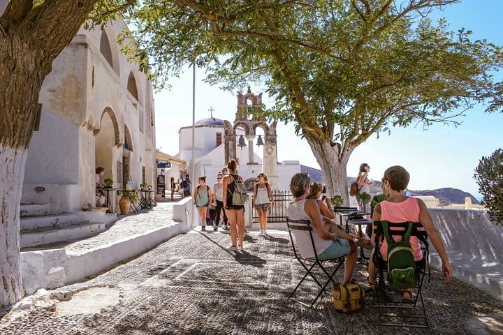Private Full-Day Sightseeing Tour in Santorini with a Local 5