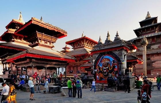 Halfday Tour of Kathmandu Durbar Square and Swoyambhunath Stupa