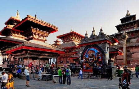 Kathmandu Half-Day Tour: Durbar Square and Swoyambhunath Stupa