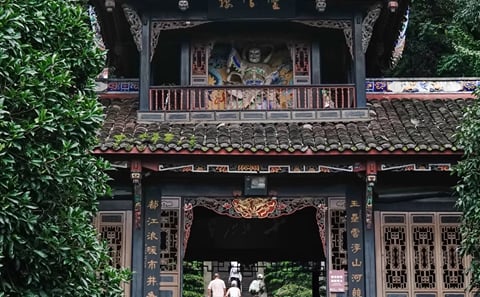 One-Day Round Trip from Chengdu to Mount Qingcheng & Dujiangyan Scenic Area