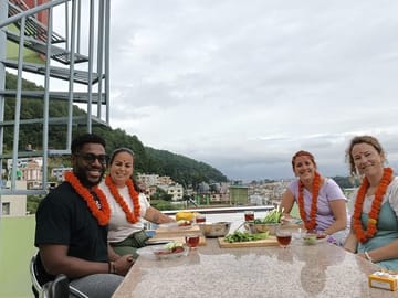Starting Session with Welcome Drinks/Tea/Coffee