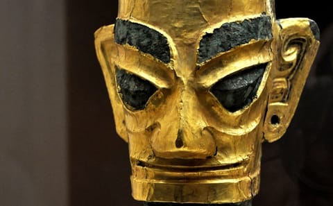 Chengdu Day Tour: Pandas and Sanxingdui Museum Visit