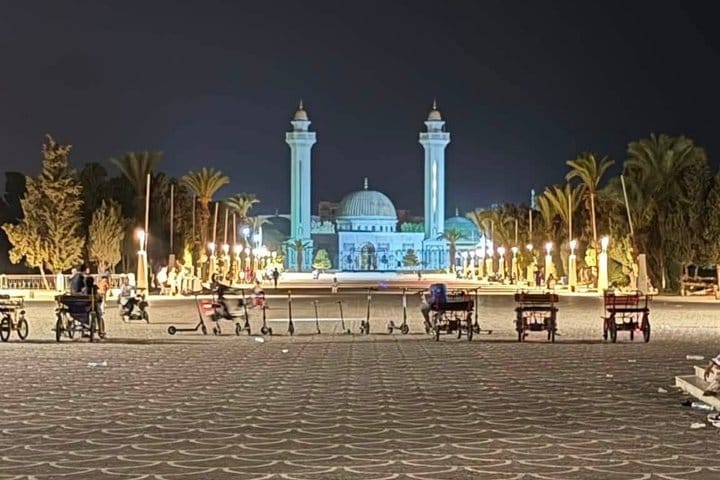 Half Day Monastir Tour Medina Ribat and Bourguiba Mausoleum 7