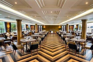 Halong Bay Day Cruise with Lunch and Scenic Views