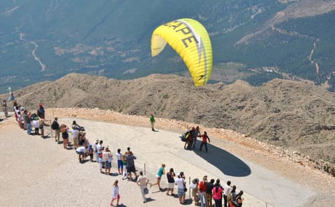 Paragliding Adventure Over Ölüdeniz in Fethiye
