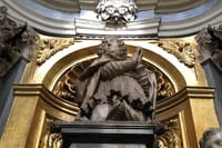 Hidden Medieval Gems of Cathedral Island Private Tour 5