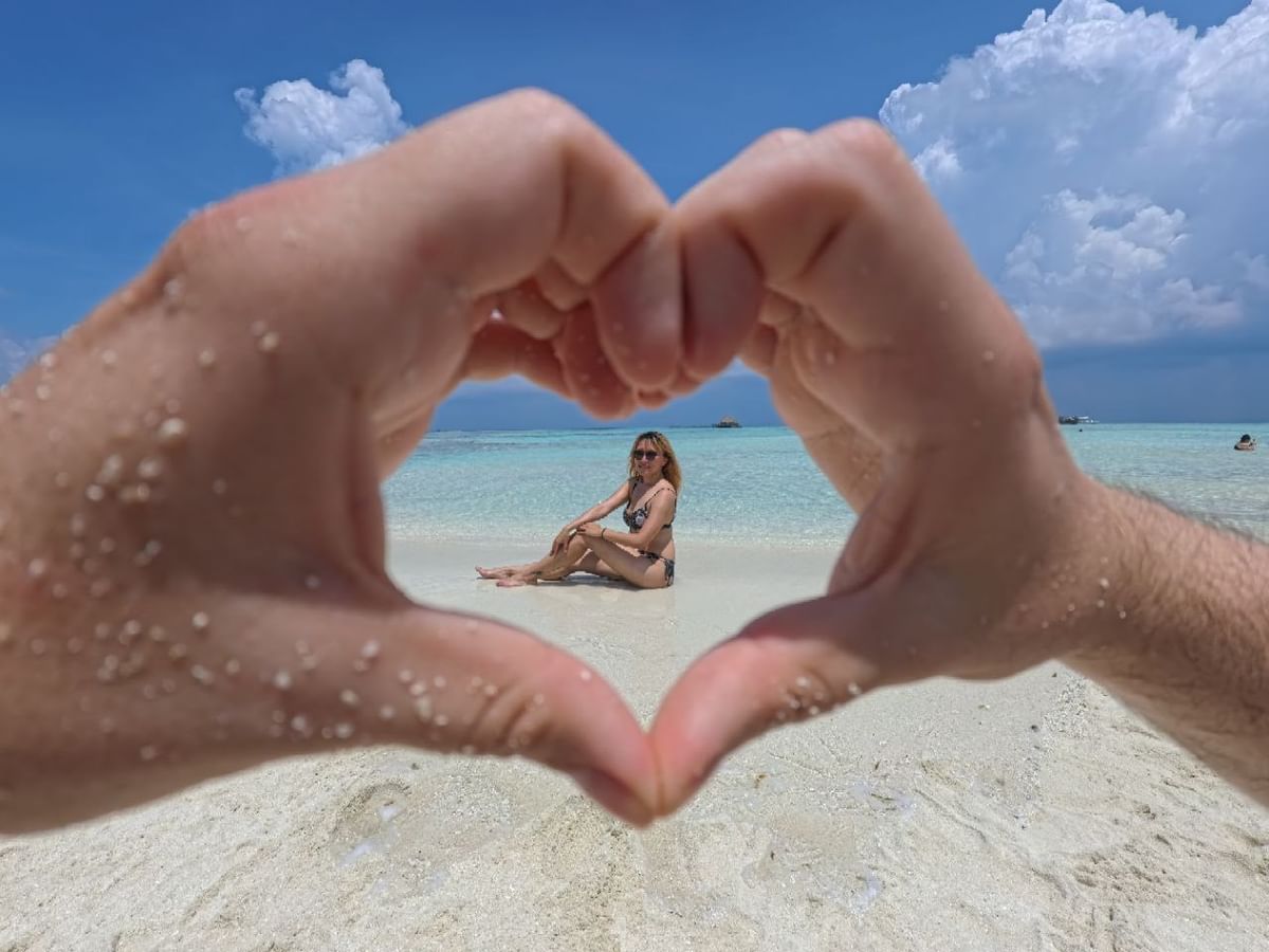 Maldives Dolphin Cruise, Sandbank Adventure & Local Island Tour