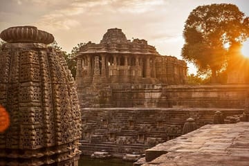 Cultural and Historical Tour of Ahmedabad, Dasada, and Dholavira