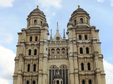 Private Guided Walking Tour of Dijon’s Cultural Heritage