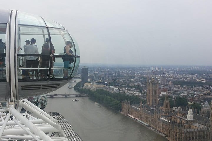 Full Day Traditional Private London Tour by Walking & Public Transportation 8