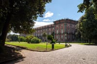Private Naples Historic & Scenic Tour 3