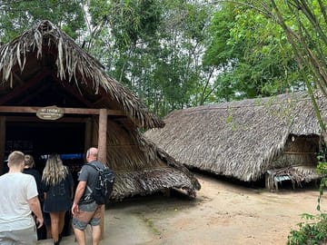 Cu Chi tunnel