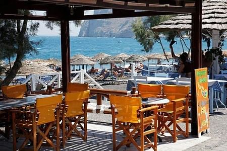 Santorini Easy Private Family Tour