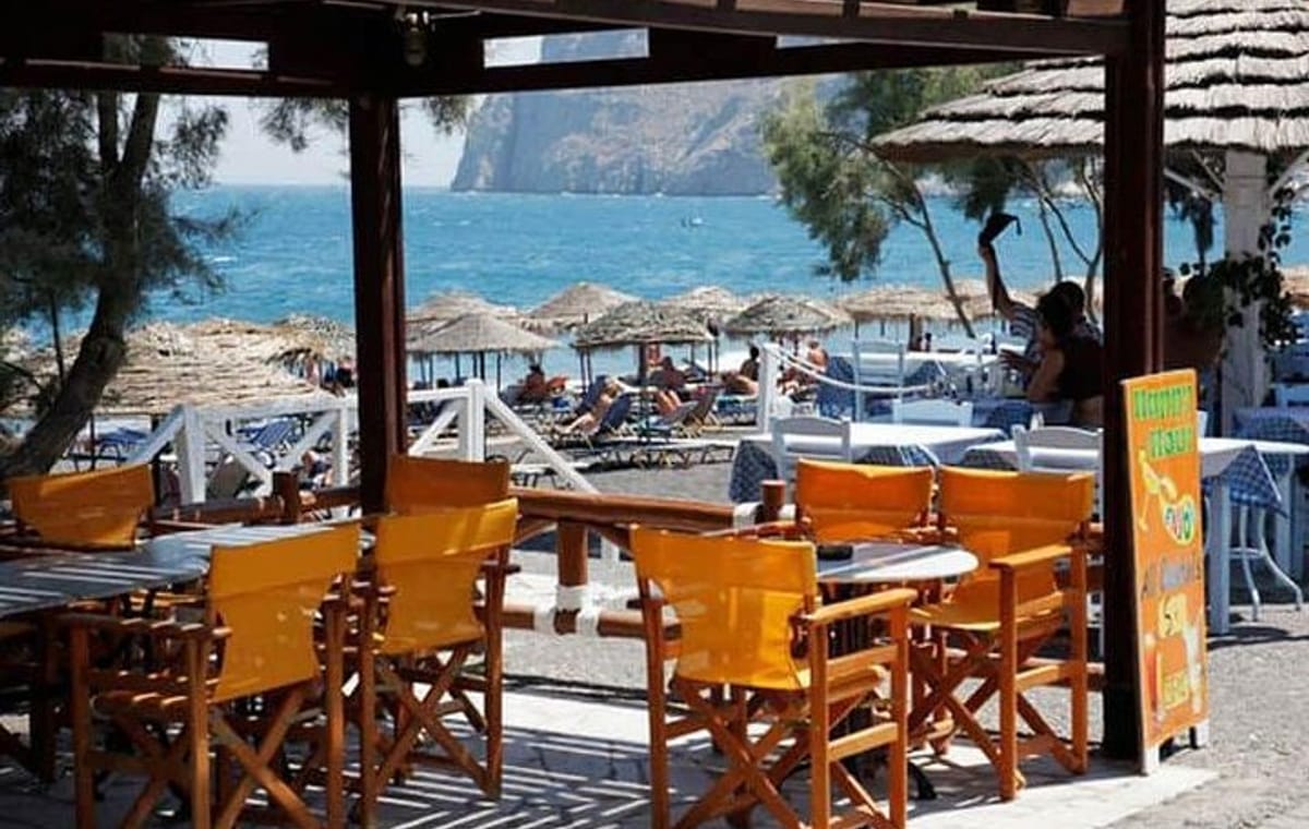 Santorini Easy Private Family Tour