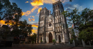 Hanoi Hidden Gems & City Highlights Small Group Scooter Tour