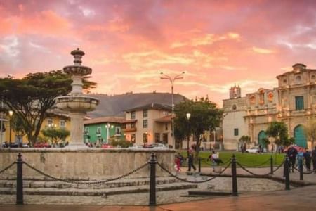 Caj-06 : City tour - Cuarto del Rescate & Cultural City Gems