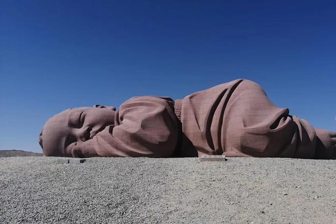 Private Day Tour to Xuanquanzhi Ruin and Statue of Son of Earth from Dunhuang