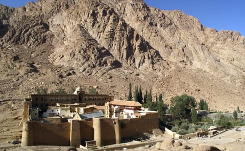 Hike Mount Sinai and Visit St. Catherine's Monastery Tour