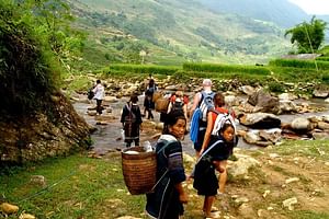 Private 2 Days Trekking Tour from Sapa ( Hotel Overnight)