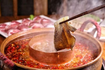 Culinary Car Tour of Mao'er Hutong in Beijing