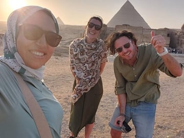 Giza Pyramids From Cairo Airport All Inclusive Private Trip