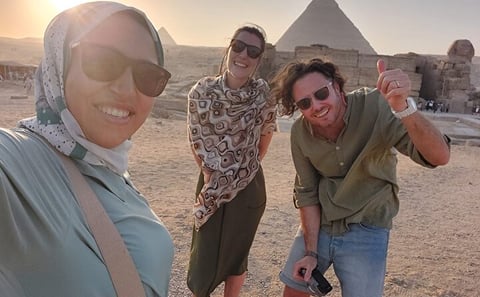 Giza Pyramids From Cairo Airport All Inclusive Private Trip