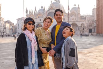 Professional Photoshoot Experience in Bordeaux, France