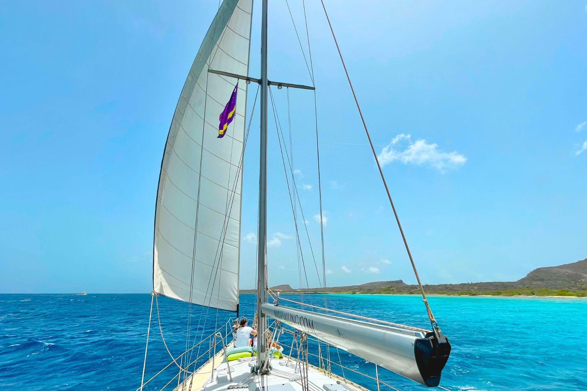 Sailing yacht Galaxie sailing the Caribbean Sea in Curacao