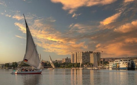 Nile River Felucca Sailing Experience 1 Hour Relaxing Cruise