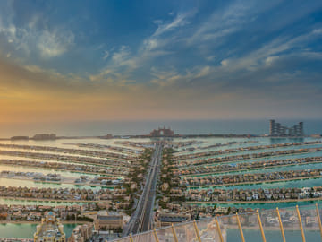 Three-Day Adventure Tour of Dubai and Abu Dhabi