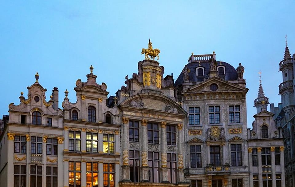 Brussels Day Trip from Amsterdam with Guided Tours and Transport