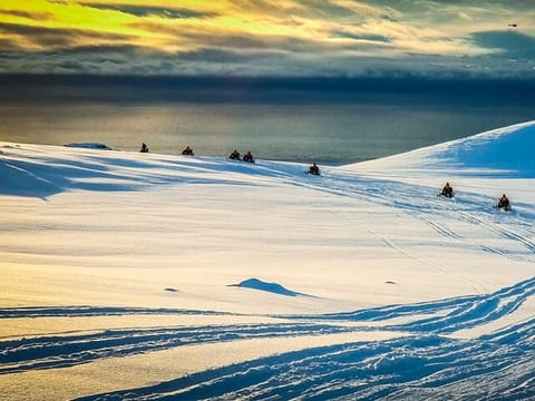 Snowmobiling on Eyjafjallajökull, photo 2