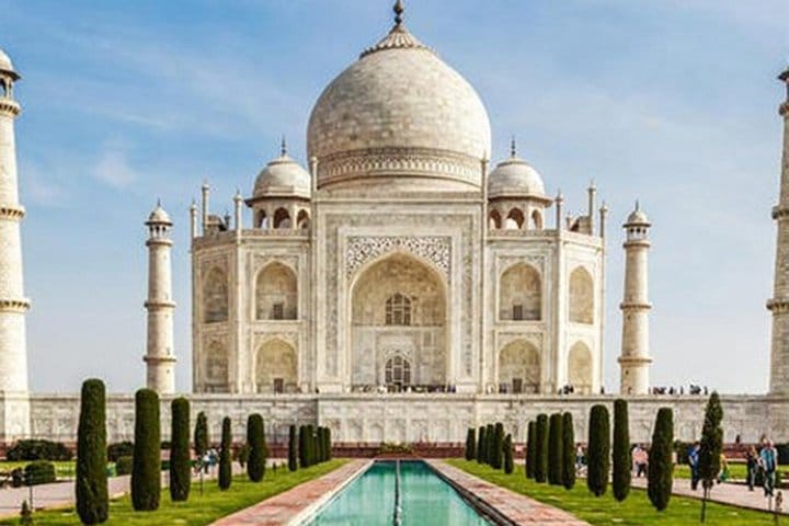 Taj Mahal ( Agra )