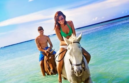 Horseback Riding Tour in Hurghada: Sea and Desert Adventure