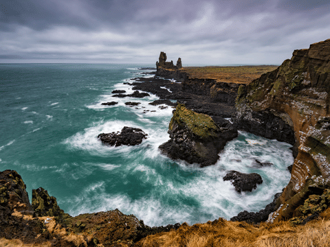 Lóndrangar rock pinnacles, Svalþúfa cape and Þúfubjarg boulder