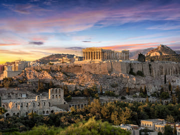 Walking Tour of Athens: Discover Street Food and Night Lights
