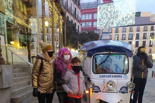 Private Tour of Madrid in Tuk-Tuk with Driver Guide 9