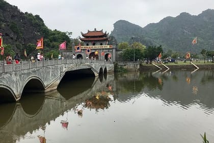 Ninh Binh Day Trip Hoa Lu Trang An and Mua Cave from Hanoi