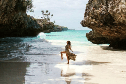 Zanzibar Island Cultural Tour with Beach Relaxation