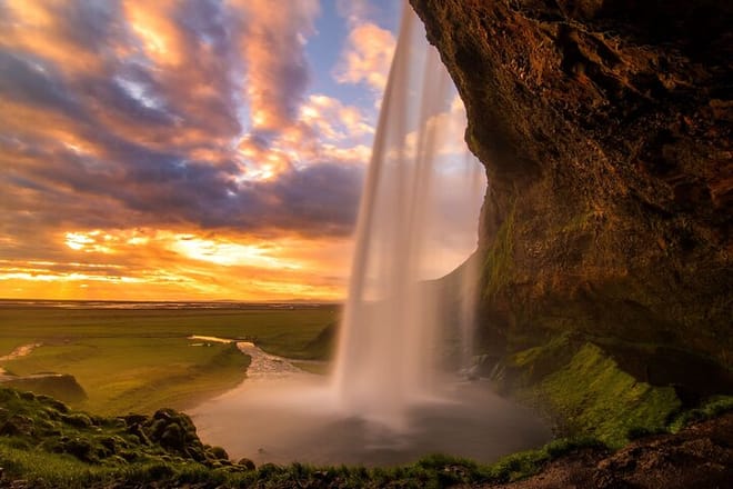 South Coast day tour in a small group