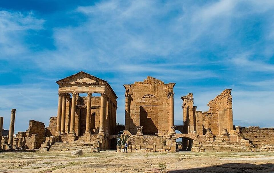 Explore Northern Tunisia: 2-Day Cultural Tour from Tunis