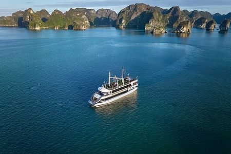 Luxury Ha Long Bay Cruise: Caves, Kayaking, and Sunset Party