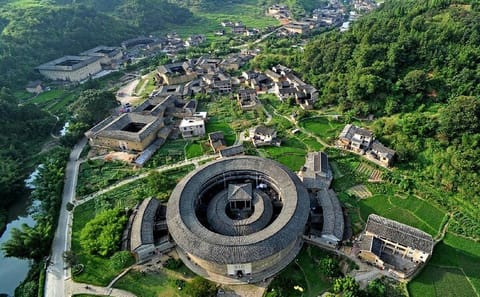 Private Day Tour of Hongkeng Tulou and Yunshuiyao Village