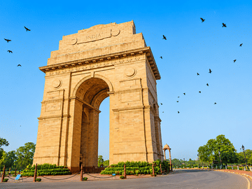 From Delhi: Golden Triangle Tour with Sunrise Taj Mahal