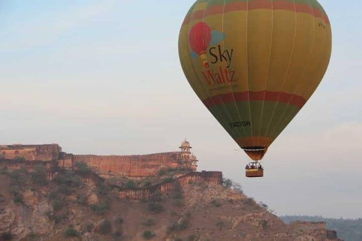 Hot Air Balloon Safari in Jaipur with Pick & Drop in A/C Transportation