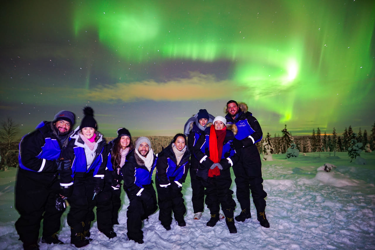 Northern Lights Wilderness Tour with Professional Camera 5