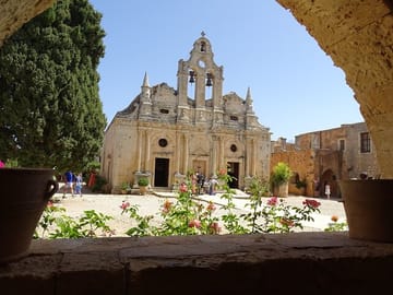 Private Cultural Tour of Arkadi Monastery and Rethymno