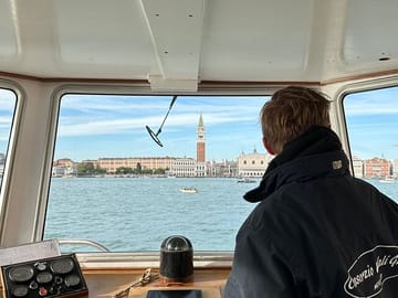 Panoramic Boat Tour of Venice's Iconic Canals